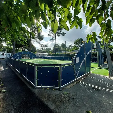 Campsite Ronce Les Bains