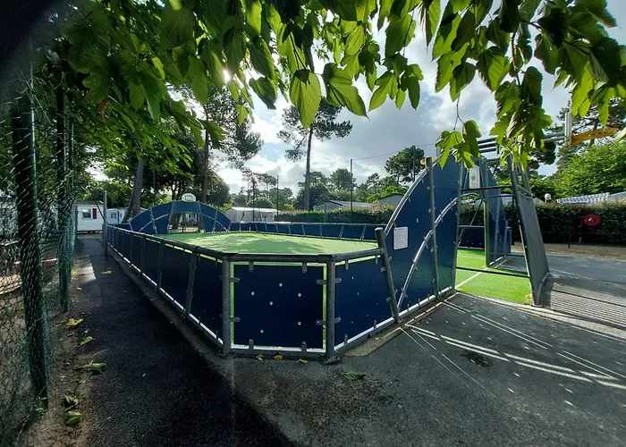 Camping Ronce Les Bains